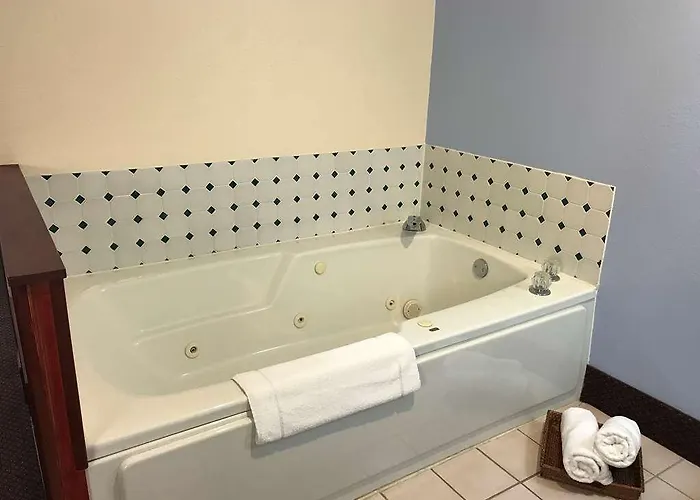 Hotel Super 8 By Wyndham 3*