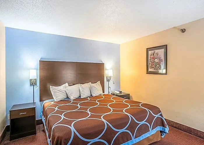 Super 8 By Wyndham