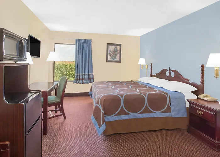Hotel Super 8 By Wyndham Galesburg