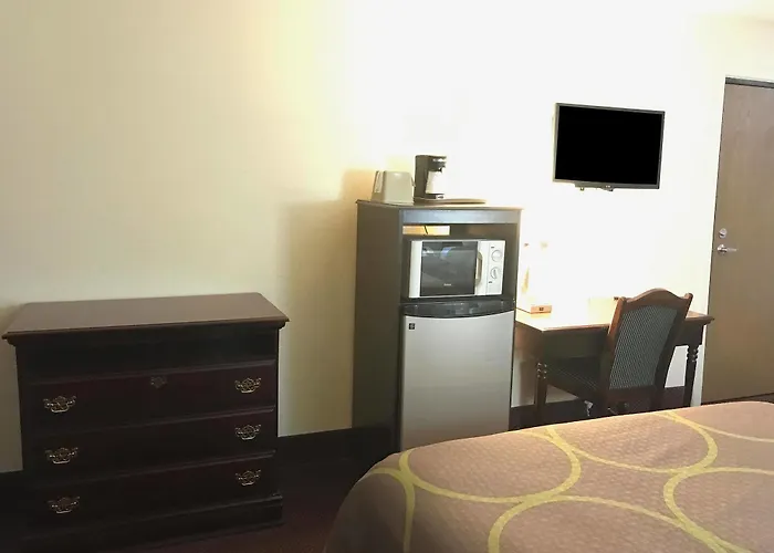 Super 8 By Wyndham