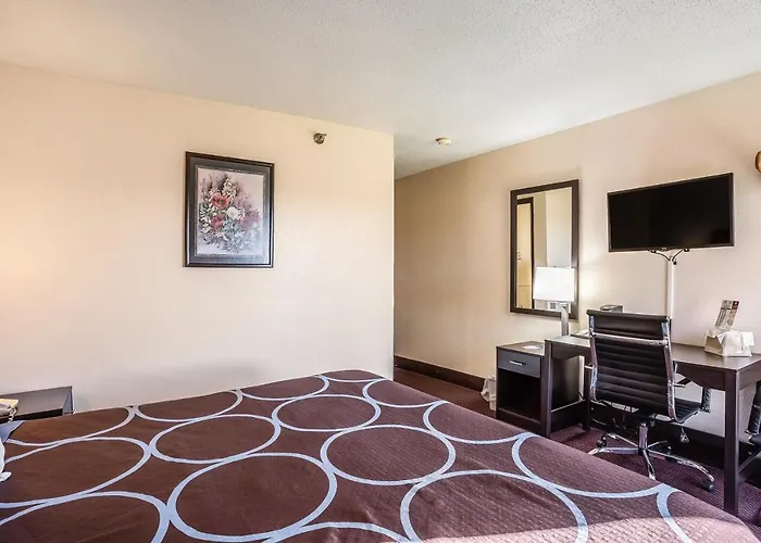 Hotel Super 8 By Wyndham Galesburg