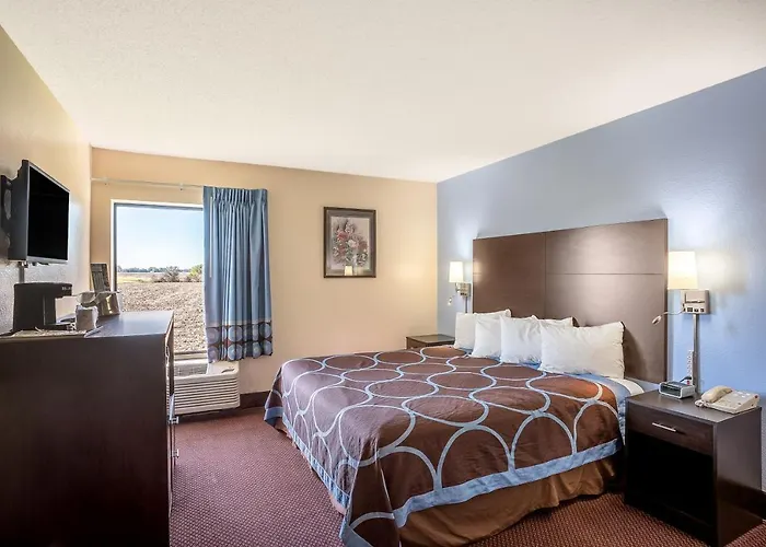 Super 8 By Wyndham 3*